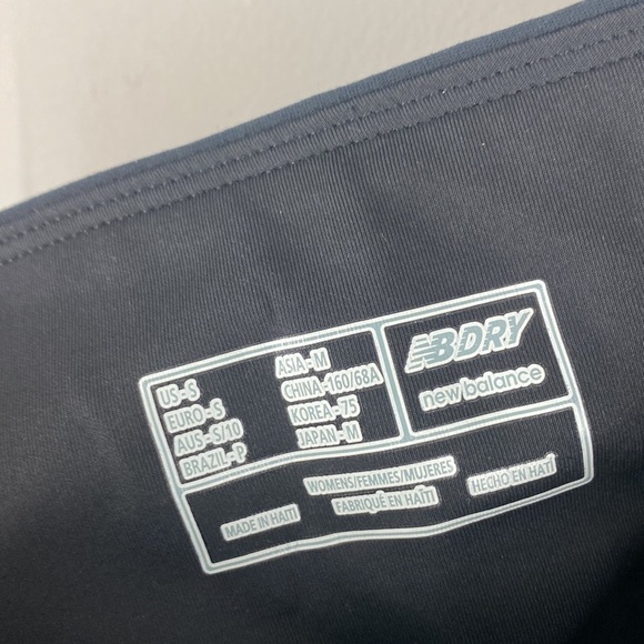 NWT Women New Balance BDry Black Capri Leggings Sz S Gym Running Wicking Workout - Picture 10 of 13